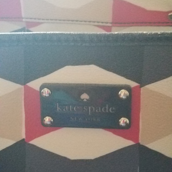Kate Spade - Picture 4 of 5